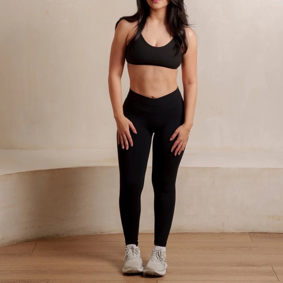 Forthepeach Cloud leggings in Noir - Picture 1 of 4